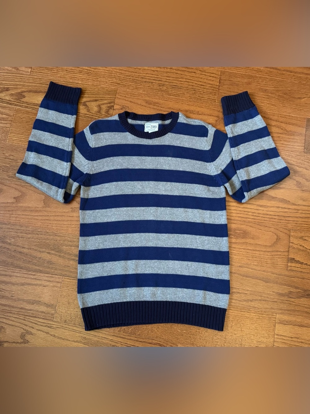 Children’s Place Boys Blue and gray striped sweater Sz Large 10/12